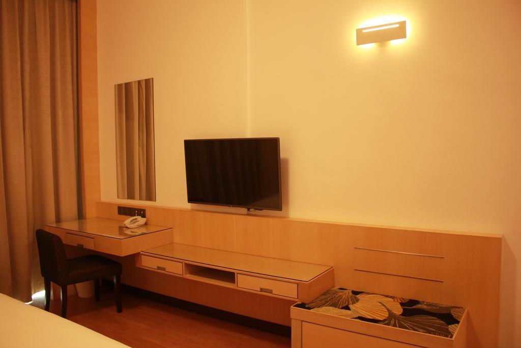 Imperial Suites Serviced Apartment Maong Bazaar Εξωτερικό φωτογραφία