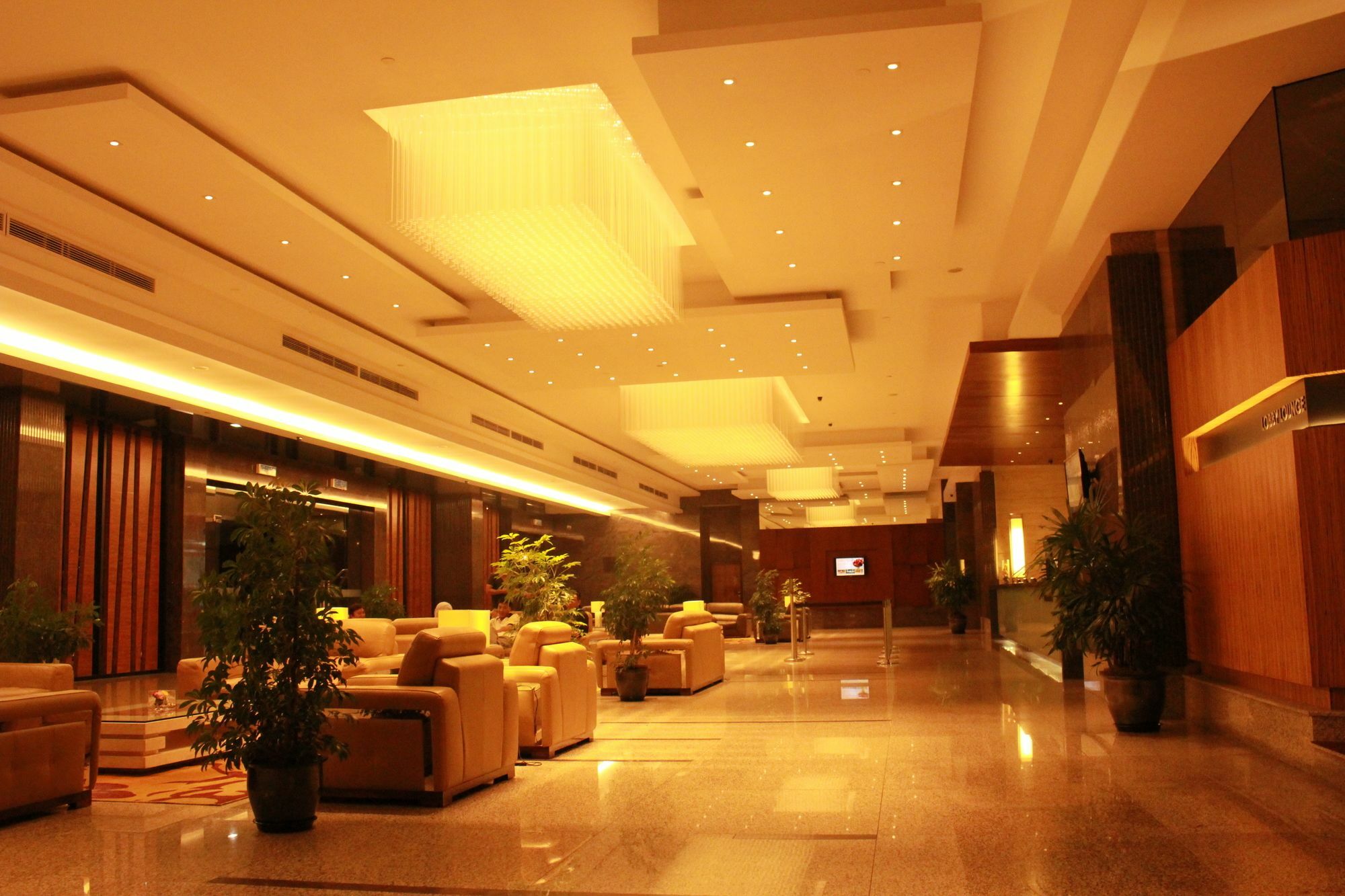 Imperial Suites Serviced Apartment Maong Bazaar Εξωτερικό φωτογραφία